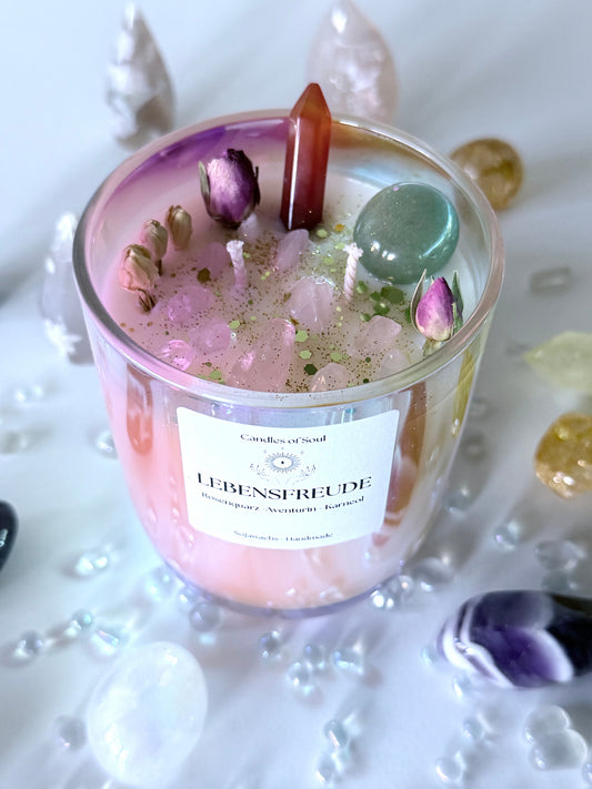 Duftkerze mit Edelsteinen und zwei Baumwolldochten – Rituallicht für Harmonie und Selbstliebe