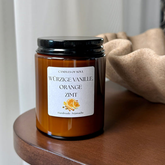 Vegane Duftkerze aus Sojawachs im Glas – würzige Vanille, Orange, Zimt