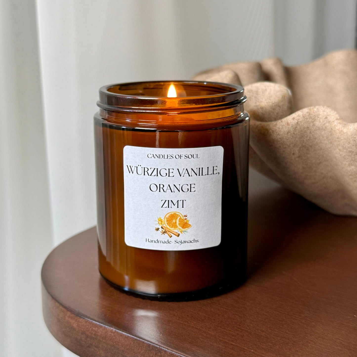 "Handgemachte Sojawachs Duftkerze mit Vanille, Orange und Zimt – 140ml