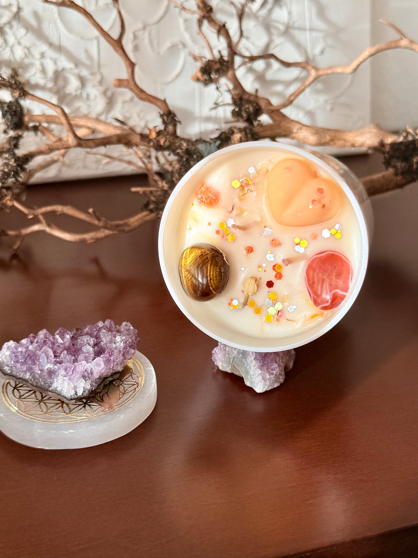 Auraschutz Kerze mit Tigerauge & Karneol – Spirituelle Duftkerze für Schutz & Energie