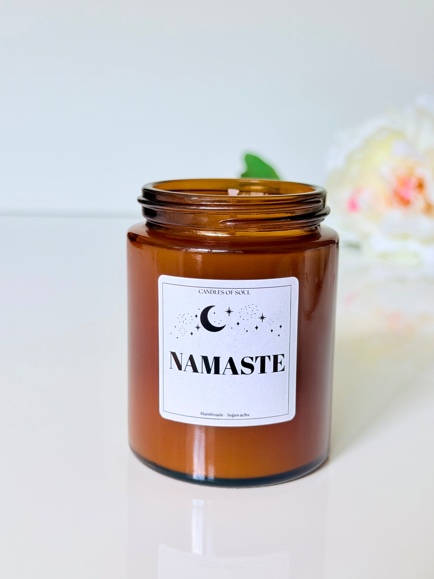 NAMASTE Duftkerze – Achtsamkeitskerze für Yoga & Meditation