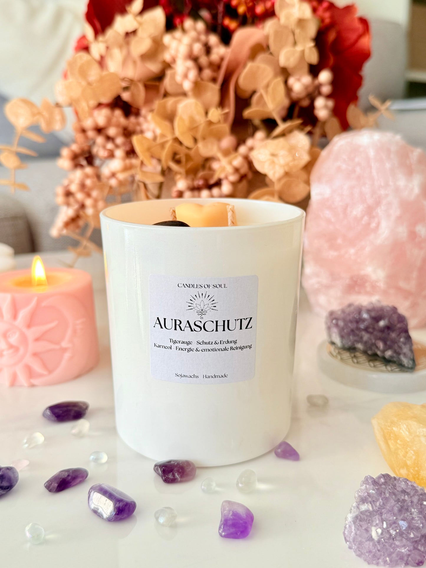 Auraschutz Kerze mit Tigerauge & Karneol – Spirituelle Duftkerze für Schutz & Energie