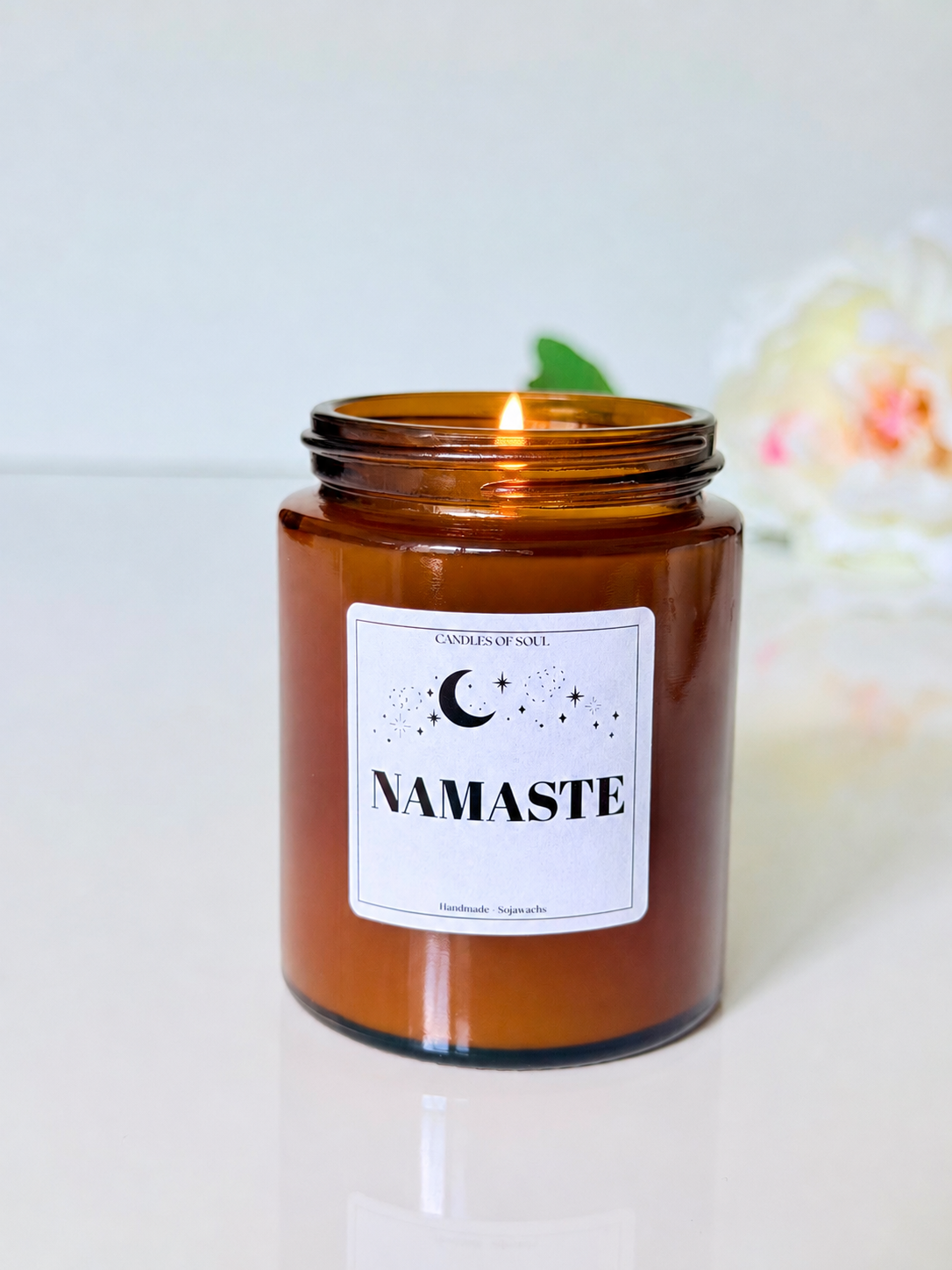 NAMASTE Duftkerze – Achtsamkeitskerze für Yoga & Meditation